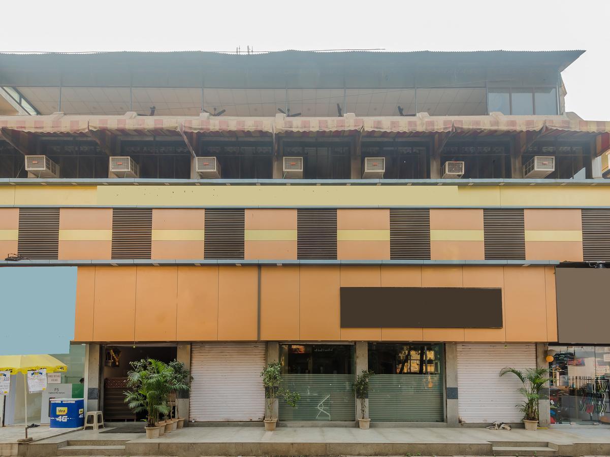 Hotel Shubham 판벨 외부 사진