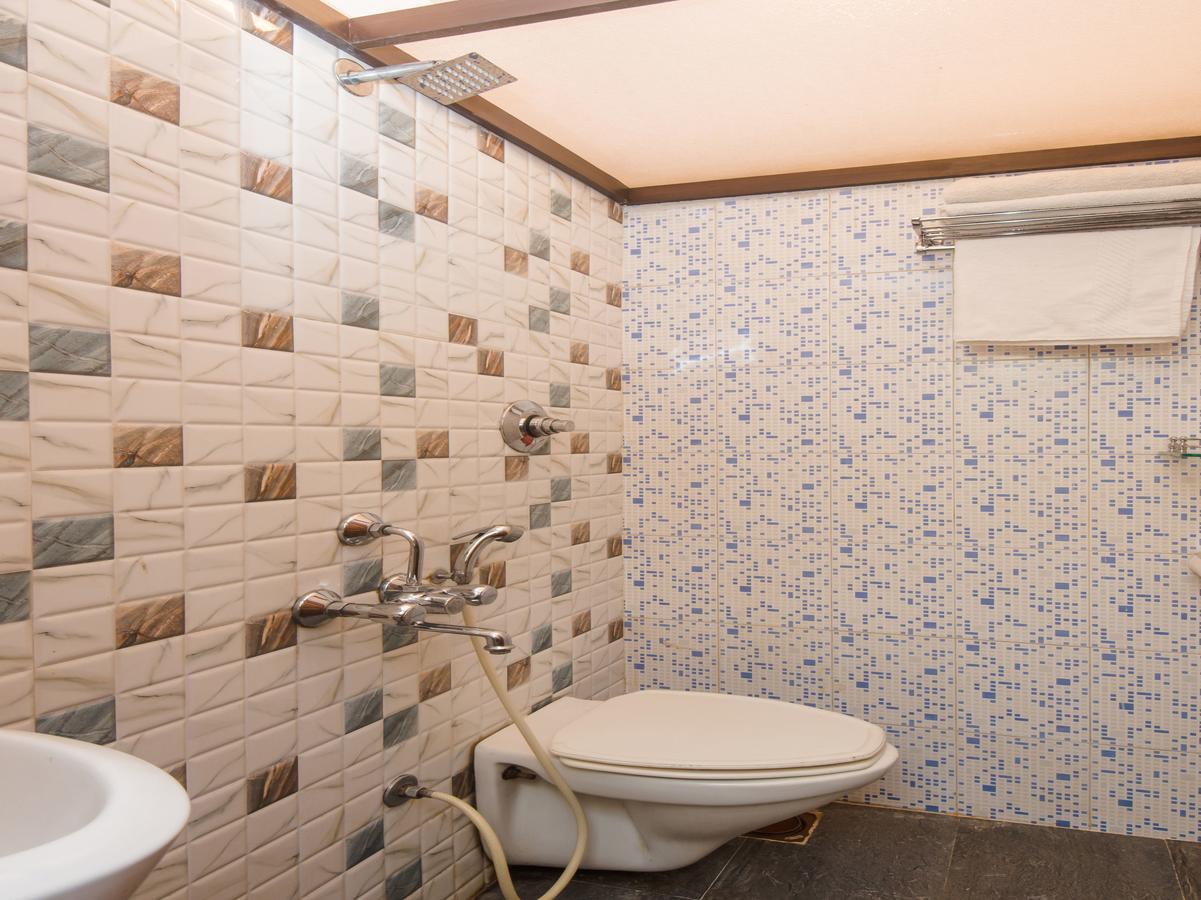 Hotel Shubham 판벨 외부 사진
